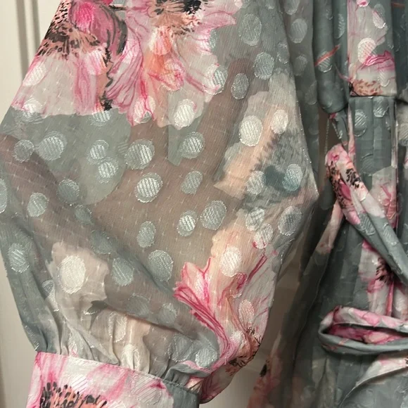 Express Floral Romper Sz XL - Picture 5 of 6